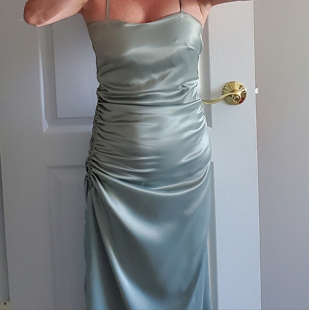 Cami Dress, thigh split, Ruching side - Picture 4 of 6